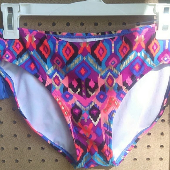 Girls IKAT print two-piece swim suit - Picture 2 of 6